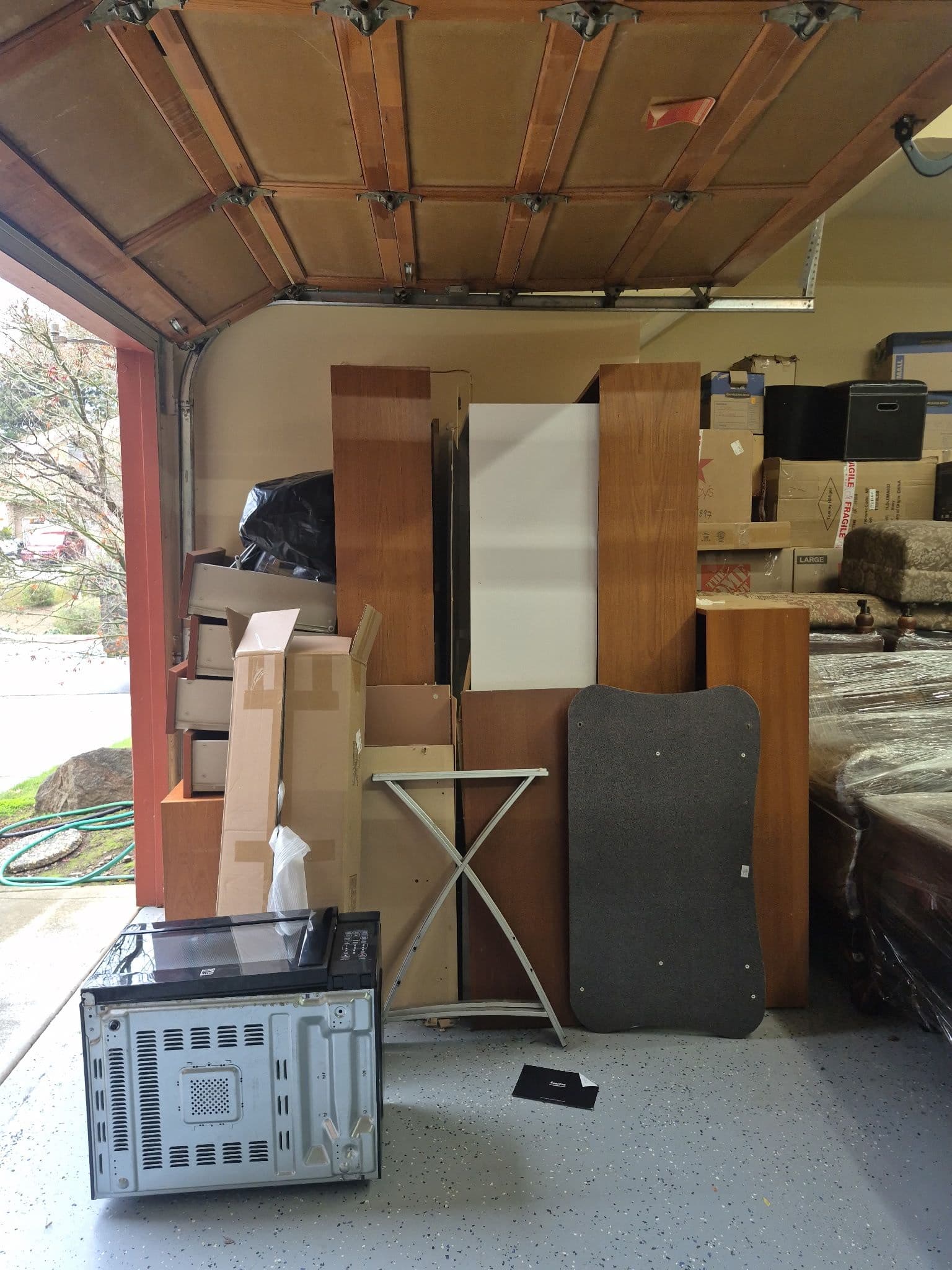 Efficient Garage Cleanout - Space Restored image