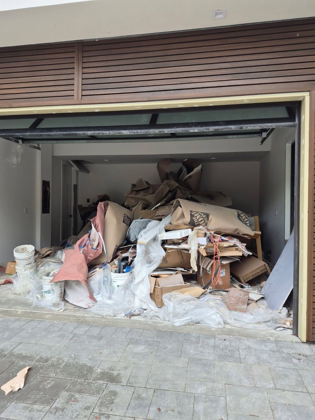 Gallery photos for Efficient Garage Cleanout in Saratoga CA: Image #1
