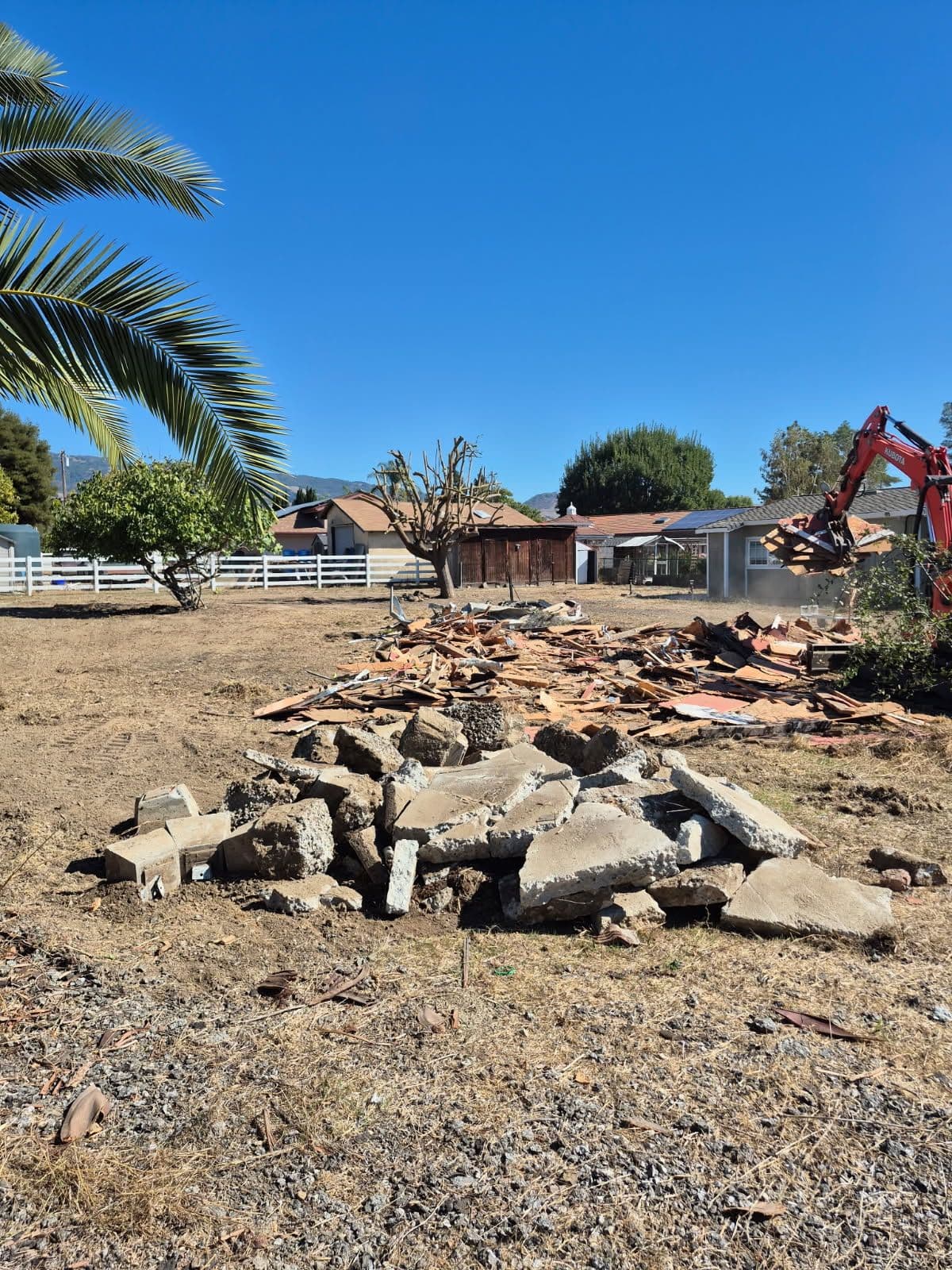 Gallery photos for Concrete Demolition and Hauling in San Martin: Image #1