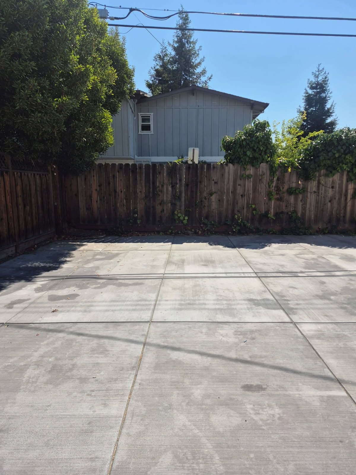 Gallery photos for Sunnyvale Expert Junk Removal Transformation: Image #1