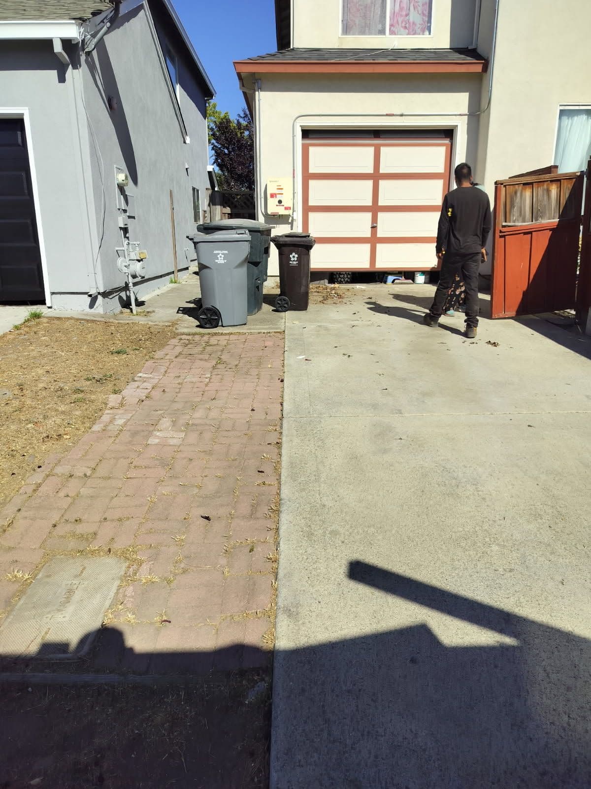 Gallery photos for Salinas Driveway Makeover Success Story: Image #1