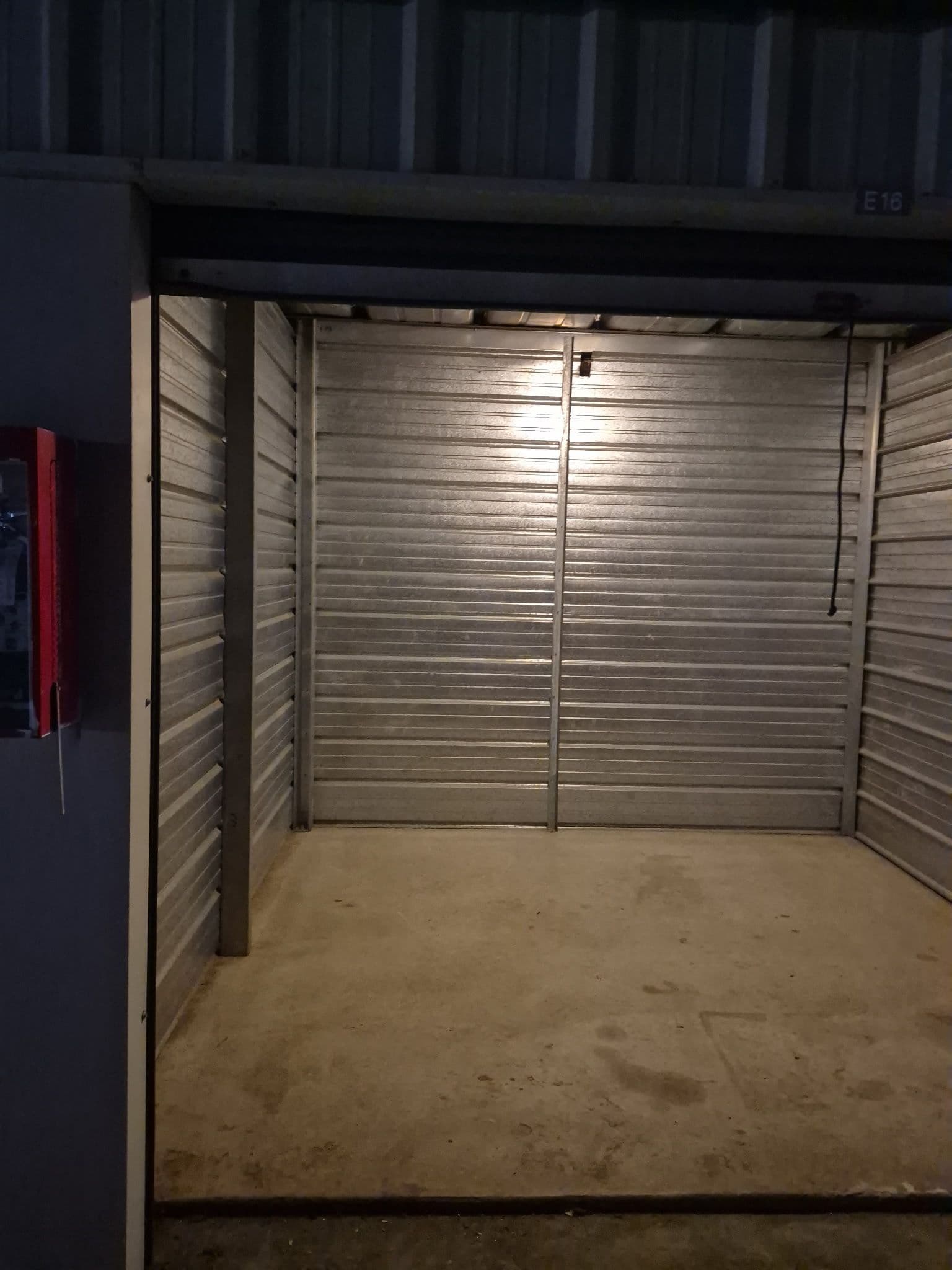 Gallery photos for Efficient Storage Unit Cleanout in Gilroy: Image #1