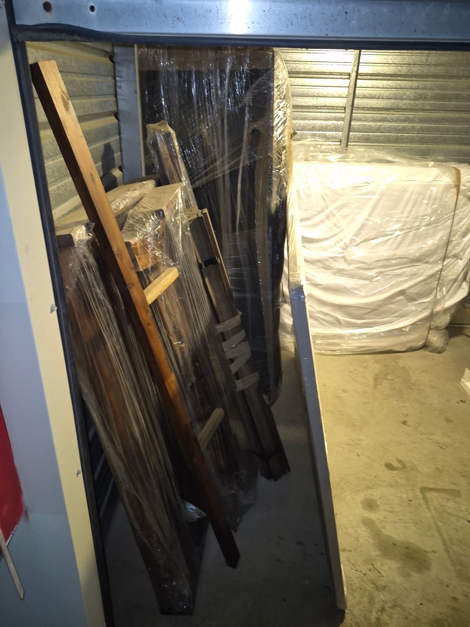 Efficient Storage Unit Cleanout in Gilroy image