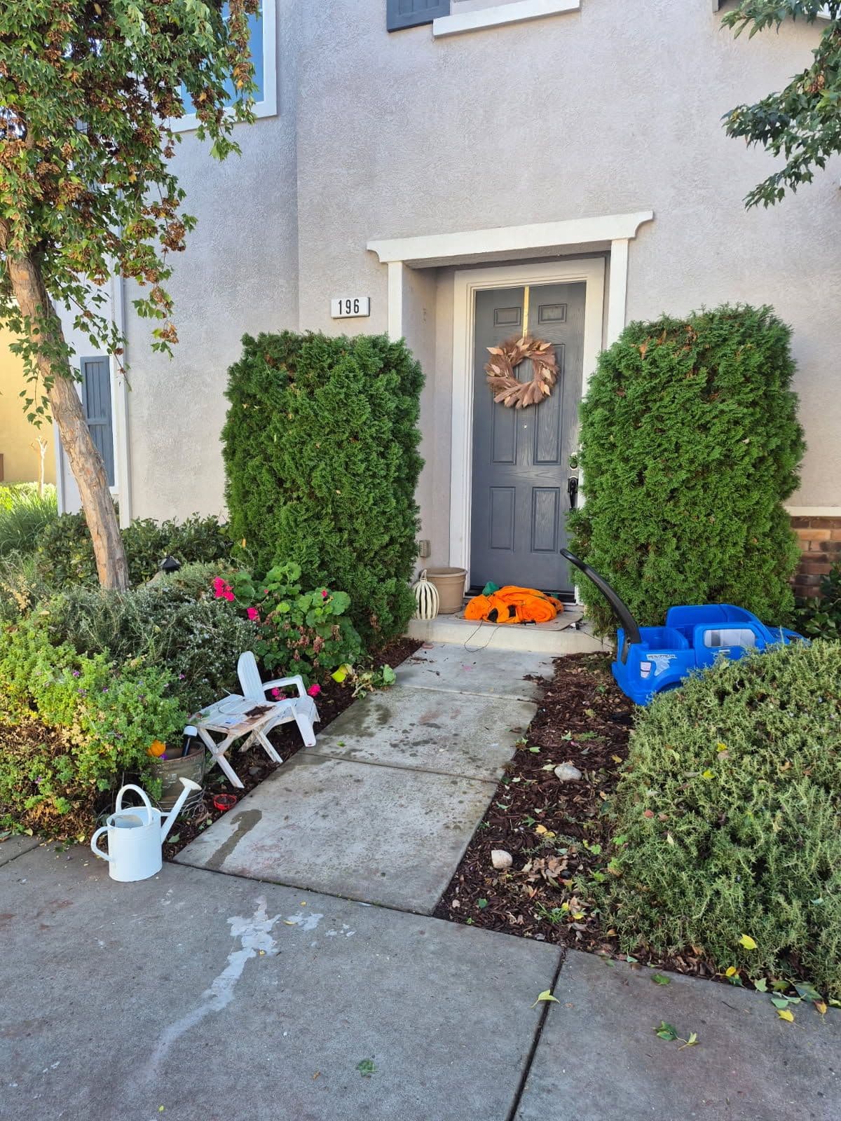 Efficient Furniture Removal in Gilroy image