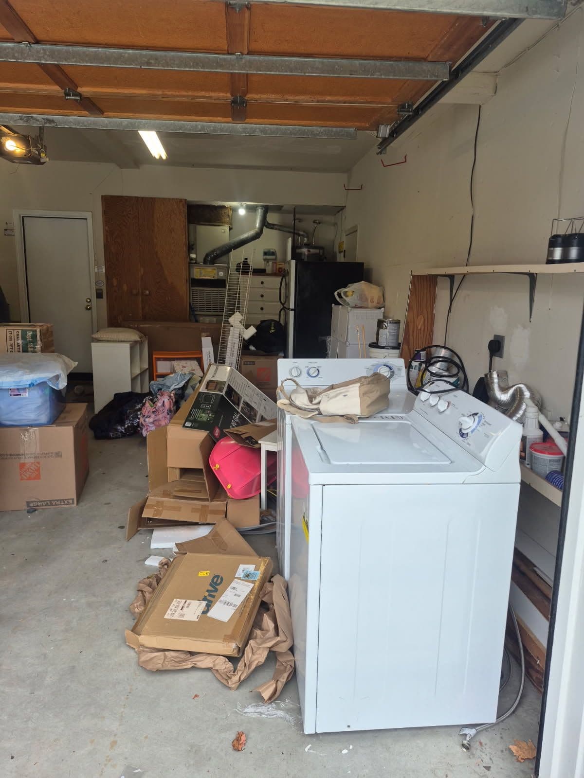 Gallery photos for Garage Cleanup Made Easy in San Jose: Image #1
